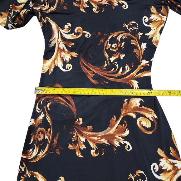 Women's Sleek ¾ Sleeve Gold and Black Swirl Back Split Maxi Dress Size Small - Picture 4 of 8